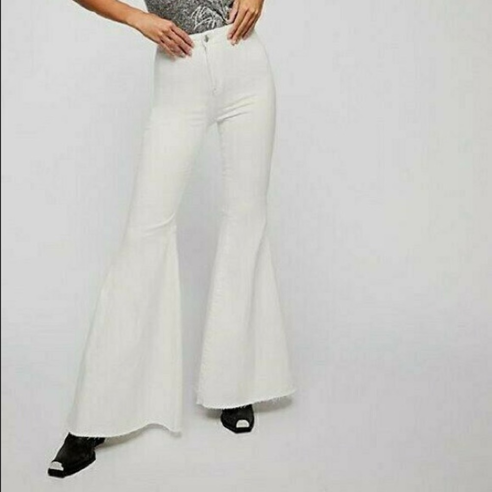 Free People Just Float On flares size 25 / white / worn twice